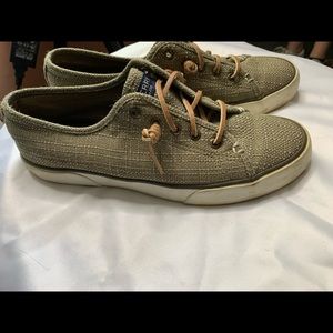 Sperry shoes